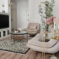 فروش یک دستگاه مبلمان ۴ نفره راحتی