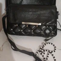 دوعددکیف مشکی درحدنوچندماهه خریداری شده ۷۰۰|کیف، کفش، کمربند|اسلامشهر, شهرک امام حسین (میان آباد)|دیوار