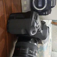 دوربین حرفه ای