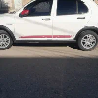 کوییک  R سفید قرمز مدل 1401