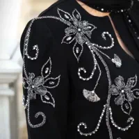 جواهر دوزی روی لباس