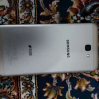 j7کاملا سالم