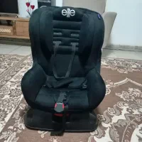 صندلی ماشین برای بچه