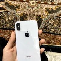 اپل iPhone X با حافظهٔ ۶۴ گیگابایت
