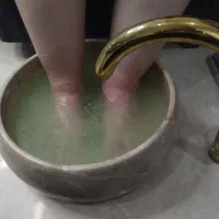 پدیکور درمانی ترک پا و دست فیشیال صورت تخفیف ویژه|خدمات آرایشگری و زیبایی|سبزوار, فیاض|دیوار