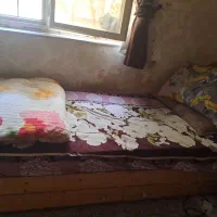 تخت یک نفره و کمد