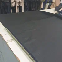 یک خیاط ماهر و دکمه‌ مادگی زن