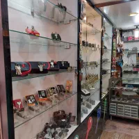 کلیدسازی بازکردن درب اماکن و ماشین سوئیچ ماشین