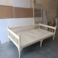 تخت باغی