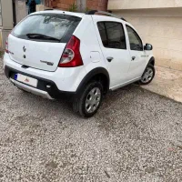 رنو ساندرو استپ وی مدل۹۶بیرنگ