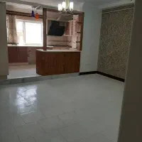 رهن و اجاره  گلشهر 8 گل آرا 84 متر
