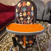 صندلی غذا تمیز و سالم