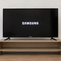 تلویزیون سامسونگ ۴۳ اینچ اصل Full HD (بسیار تمیز)