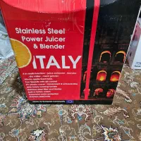 آبمیوه گیری Roma RJB800|آبمیوه‌گیر و آب‌مرکبات‌گیر|قم, سالاریه|دیوار