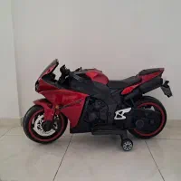 موتورشارژی قرمز بدون هیچ ایرادی|اسباببازی بچه|سنندج, |دیوار