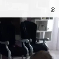 مبلمان ،نیم ست تمیز وبدون نقض همراه با میز