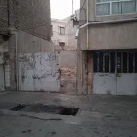 فروش یک باب ملک تجاری به متراژ 300 متر
