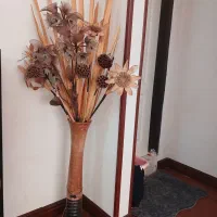 گلدان تزئینی وچراغ خواب وآباژور