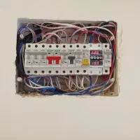 برقکار سیمکش رفع اتصالی آیفون تصویری