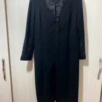 ۳ عدد مانتو مشکی جلو بسته