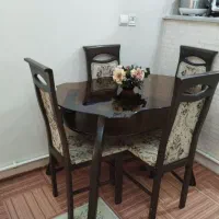 ناهار خوری چهار نفره