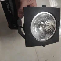 مانکن و چراغ ریلی و لامپ ورگال ویترین مغازه|فروشگاه و مغازه|کرج, المهدی|دیوار