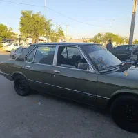 بی ام و 518