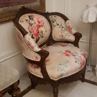 سرویس مبل ۵ نفره مجلل ۱ عدد سه نفره و دو تا میزبان|مبلمان خانگی و میز عسلی|تهران, جردن|دیوار