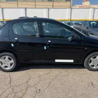 پژو مشکی 1403 کارکرد 4000|خودرو سواری و وانت|شیراز, شهرک امام حسین|دیوار