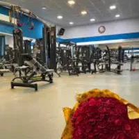 نیروی خدماتی خانم باشگاه بدنسازی