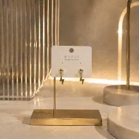 گوشواره طرح رعد و برقی