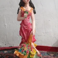 مجسمه|مجسمه، تندیس، ماکت|قرق, |دیوار