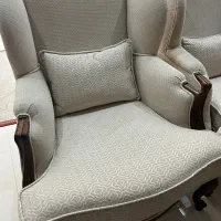 نیم ست مبل برژه همراه میز وسط دو‌عدد تکی|مبلمان خانگی و میز عسلی|کرج, فاز ۴ مهرشهر|دیوار