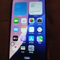 اپل iPhone 16 Pro Max با حافظهٔ ۵۱۲ گیگابایت