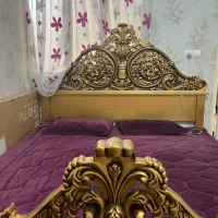 فروش فوری تخت و پاتختی اینه کنسول به همراه تشک