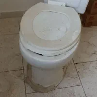 توالت فرنگی درحد