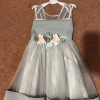 لباس بچگانه