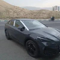 volkswagen id unyx 2025 pure