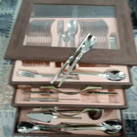 سرویس قاشق چنگال 30نفره همراه جعبه|ظروف سرو و پذیرایی|قم, آزادگان|دیوار