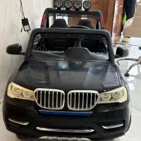 ماشین شارژی بی ام وی