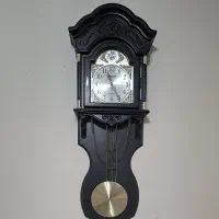 ساعت دیواری