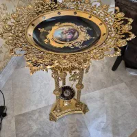 سبد میوه کنار سالنی برنز