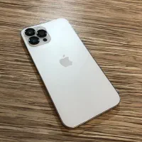 آیفون 12 pro max در حد نو