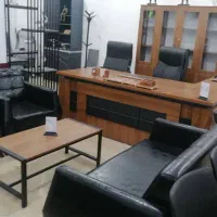 فروشنده خانم و آقا