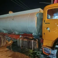 فروش بنز باری ۱۳۱۳|خودرو سنگین|بم, |دیوار