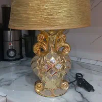 آباژور رومیزی طلایی