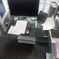 میز مدیریتی شیشه ایی شیک