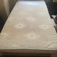تخت یکنفره