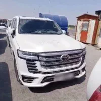 لندکروز V8 2010 فیس 2025 پلاک گذر(مرخصی دائم)
