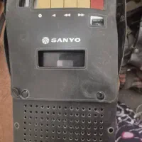 ضبط و رادیو قدیمی ظروف قدیمی